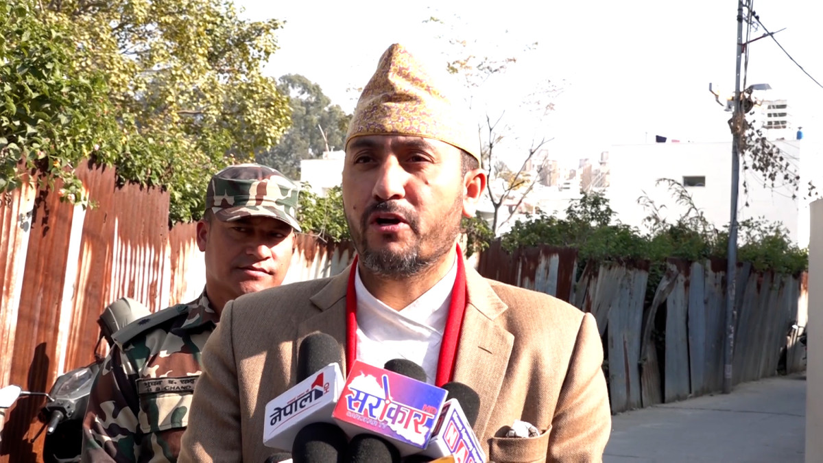 सञ्चारमन्त्रीलाई देउवाले भनेः काँग्रेसको प्राथमिकता संसद पुनःस्थापना होइन, निर्वाचन हो