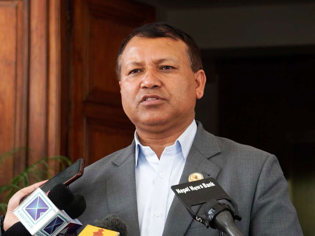 गगन–विश्वप्रकाशलाई सहमहामन्त्री परियारको जवाफः ‘पार्टी व्यक्तिगत कम्पनी होइन, बहुमतको निर्णय मान्नैपर्छ’