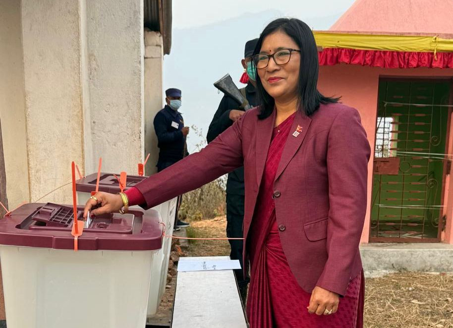 समयमै मतदान गर्नुस्ः आयुक्त तुलाधर