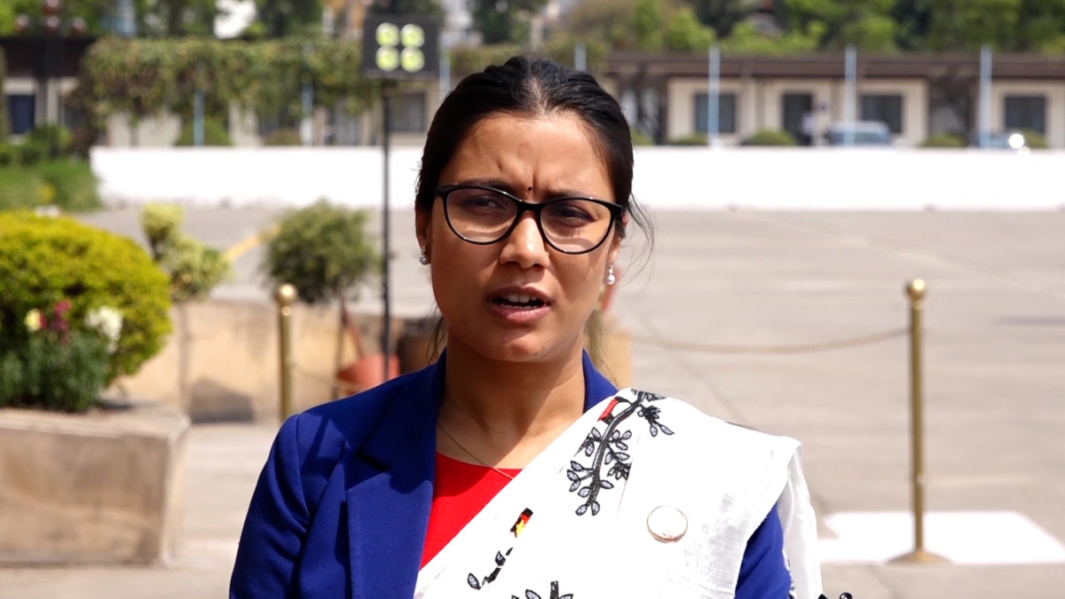 चितवन–३ मा सोबिता गौतम दोब्बर मतले अग्रता