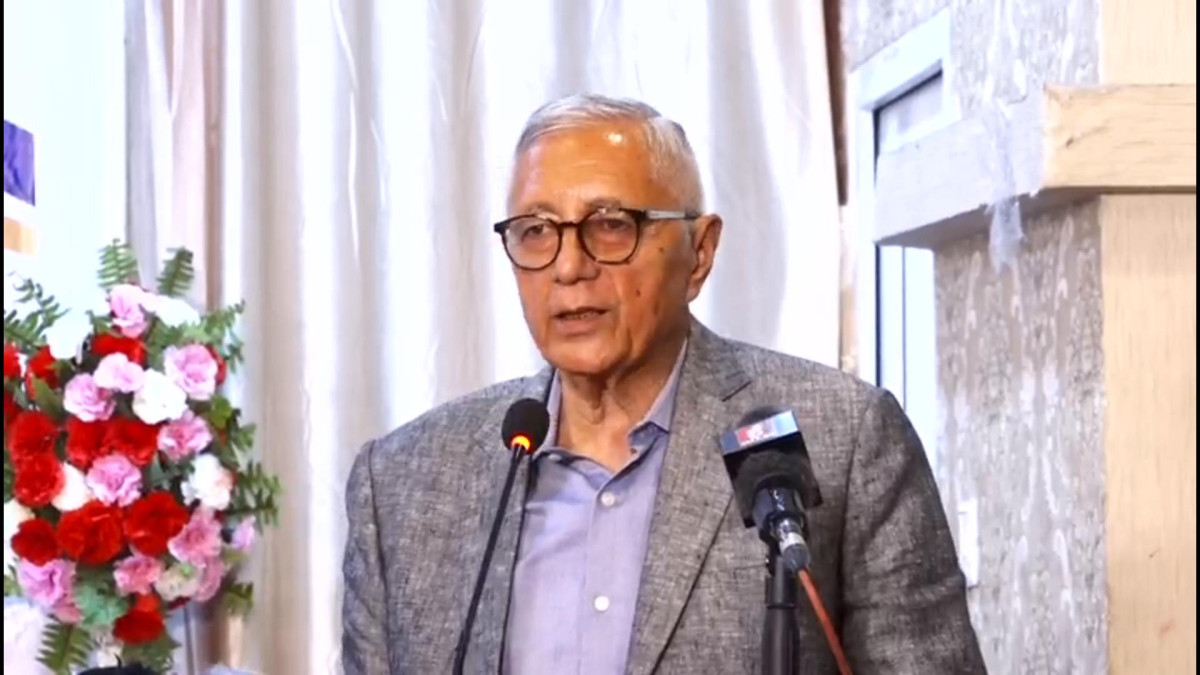 काँग्रेस नेता, कार्यकर्तालाई शेखर कोइरालाको स्पष्टोक्तिः म पार्टीको कुनैपनि समूहमा छैन