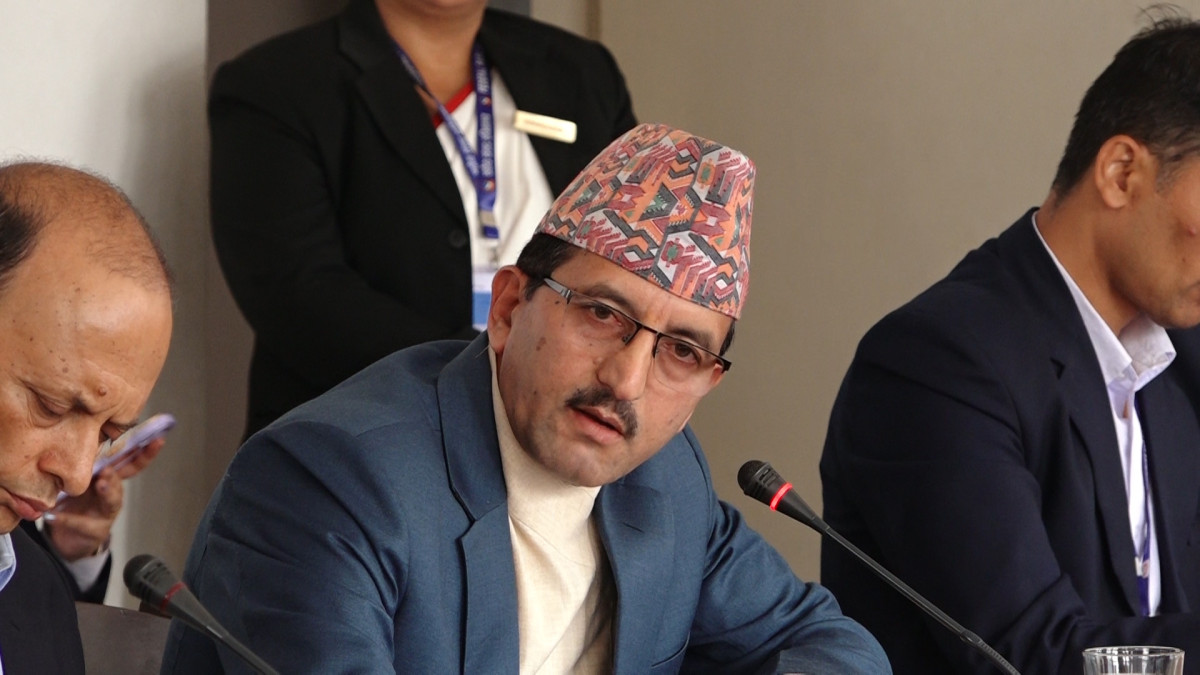 आयोगले मन्त्रालयहरुलाई सचेत गराउँदै भन्योः ‘आयोजना बैंक बाहिरका आयोजनालाई बजेटमा नसमेट्नू’