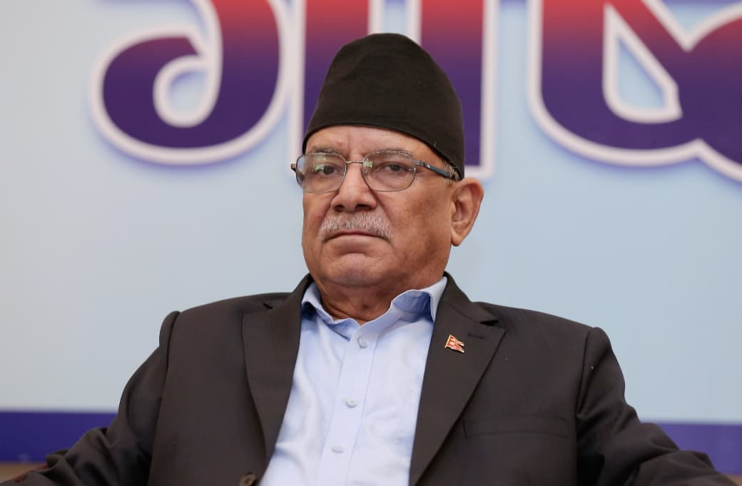 काँग्रेस–एमालेलाई प्रचण्डले भने–हामीलाई सरकार चाहिएको छैन, चलाइराख्नुस्