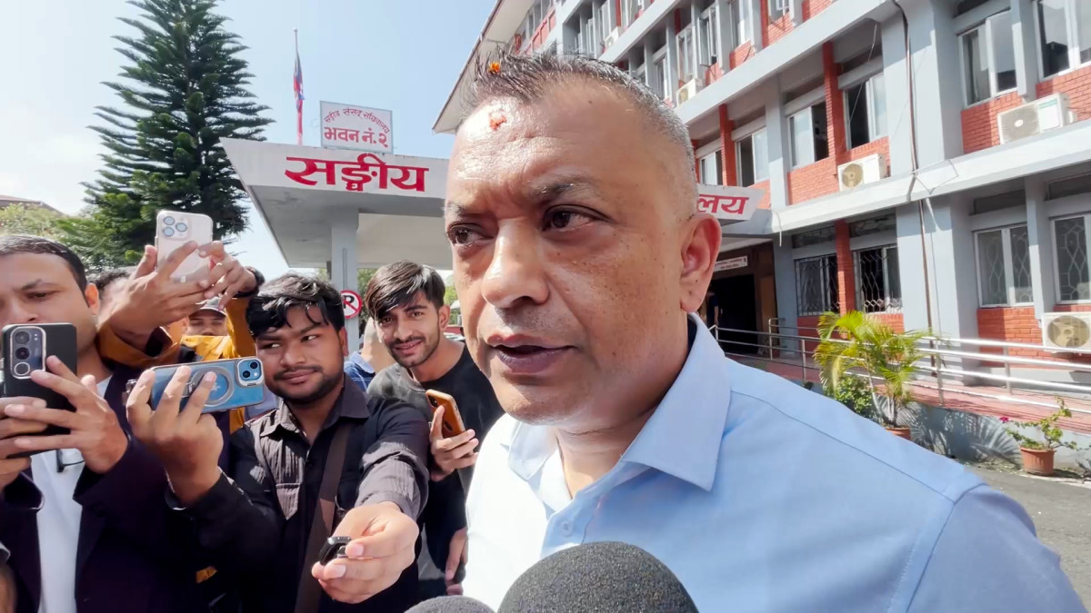 काँग्रेस सभापति गगन थापाले रास्वपालाई भने– संसदीय समितिलाई प्रधानमन्त्रीले अपनत्व नलिने अवस्था नबनोस्