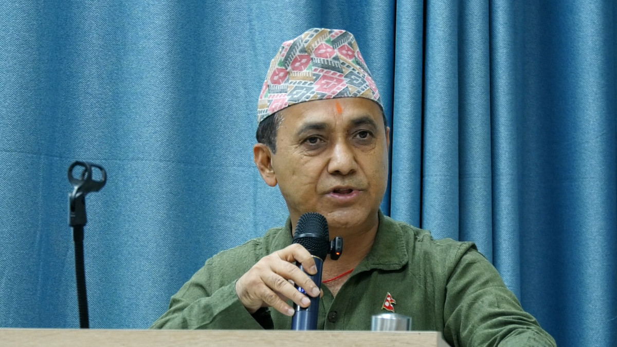 बालेनलाई विश्वप्रकाशको सुझावः जलावयु विपद्बारे दूरदर्शी राजनीतिज्ञको रूपमा सिङ्गो संसारकै प्रतिनिधित्व गर्नुस्