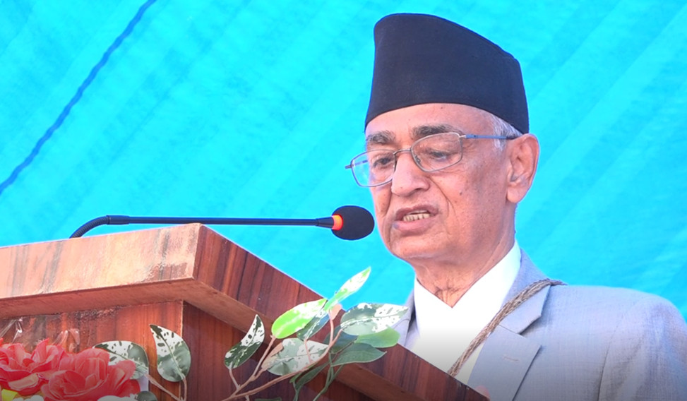 संविधान केवल कानूनी दस्तावेज र शब्दहरूको संग्रह होइनः प्रदेश प्रमुख देवकोटा