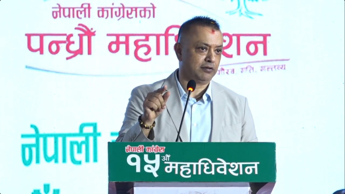 पार्टी विवादबारे सर्वोच्चको फैसला कुर्नेकुरा समयको बर्बादी मात्र होः सभापति थापा
