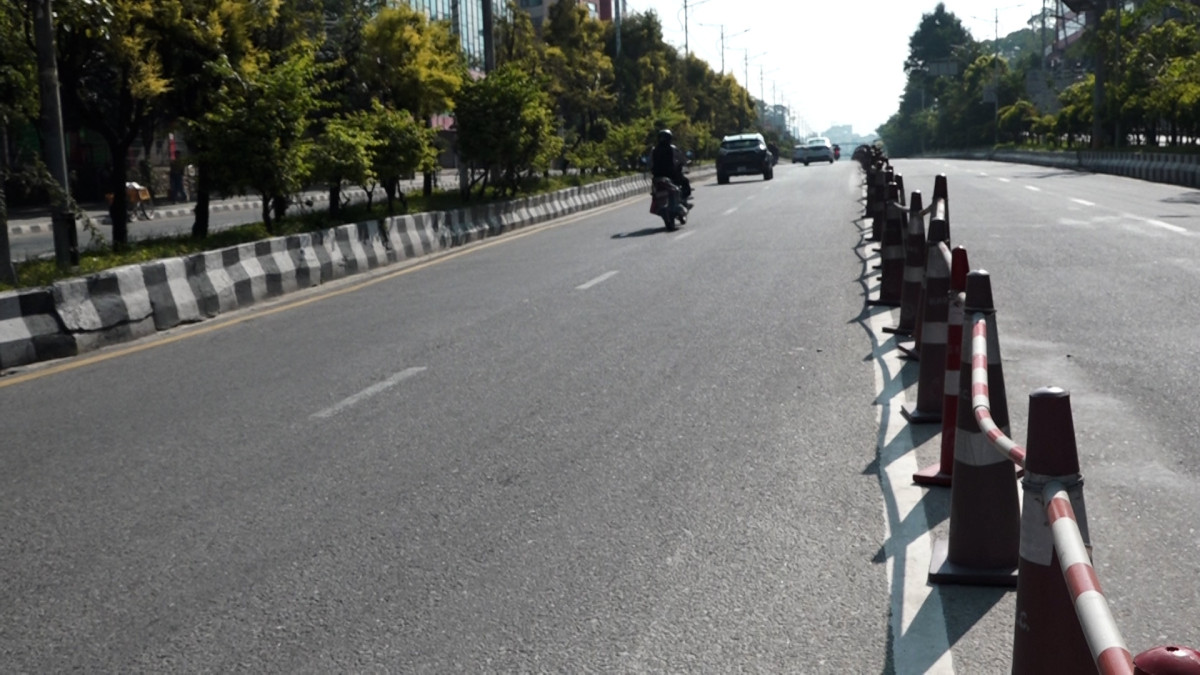 काठमाडौं उपत्यका सुनसान, सडक र बजार चकमन्न